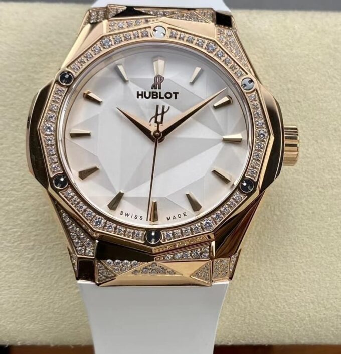 HB厂宇舶Hublot 550.OS.2200.RW.1804.ORL20,高仿宇舶Hublot经典融合Classic Fusion 550.OS.2200.RW.1804.ORL20价格及图片-太古汇表业复刻手表商城